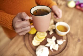 Chá com limão e mel